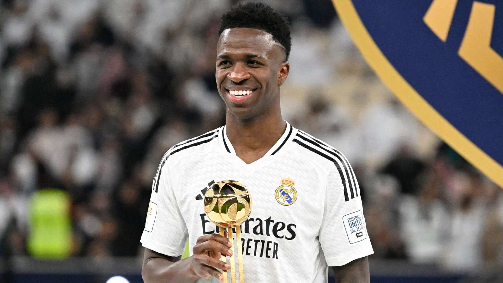 ليس فينيسيوس.. الهلال السعودي يقدم عرضا ضخما للتعاقد مع جناح ريال مدريد