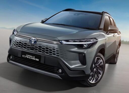 سيارة تويوتا كورولا 2025 وصلت السعودية بميزات وسعرها مفاجأة