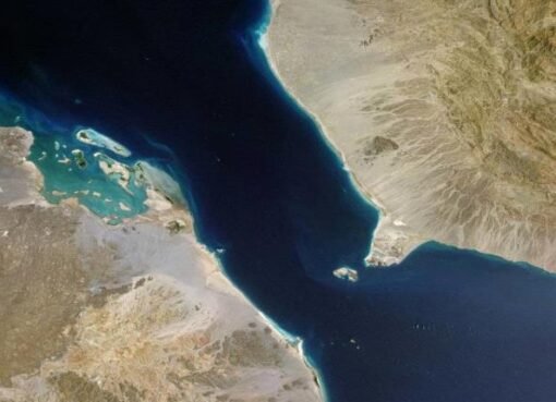 سفينة روسية تصل ميناء الصليف بالحديدة .. والحوثيين يعلنون الاستنفار (تفاصيل) سفينة روسية تصل ميناء الصليف بالحديدة .. والحوثيين يعلنون الاستنفار (تفاصيل)