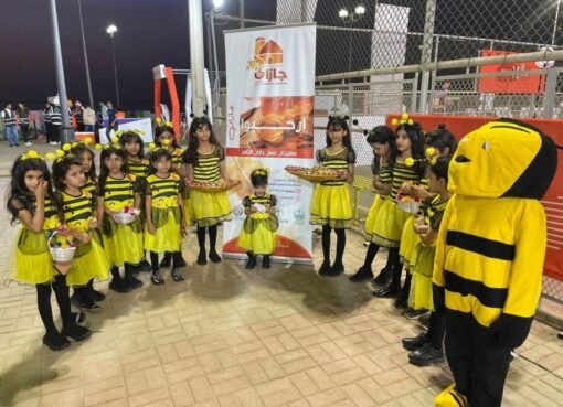 شاهد..مهرجان عسل جازان يجمع الأطفال في فعاليات ترفيهية مميزة