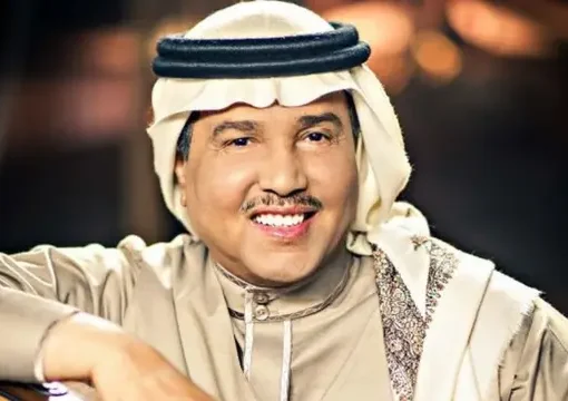 براعة موسيقار يمني ينقذ فنان العرب”محمد عبده” بعد مشكلة حصلت معه على المسرح..فيديو