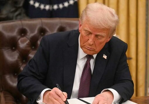 ترامب يتخذ اول قرار عسكري ضد الحوثي..تفاصيل