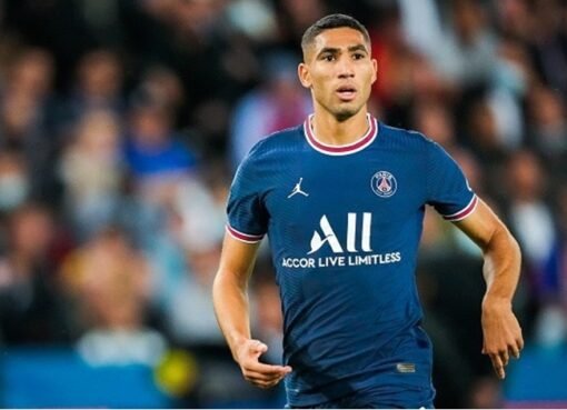 الاعب أشرف حكيمي يرد على عرض ريال مدريد لتعويض كارفاخال