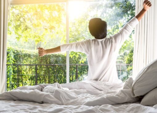 بطريقة بسيطة وسهلة.. تخلّص من الأرق وابدأ صباحك بنشاط