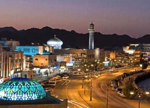 دولة خليجيه تسعد اليمنيين وتمنحهم هدية رمضانية 