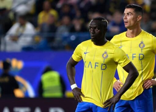 ماذا طلب رونالدو من لاعبي النصر بعد الفوز على الوحدة؟