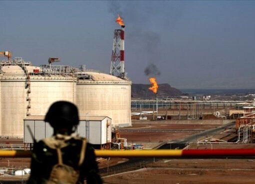 الصحفي الحضرمي عبدالجبار باجبير يكشف عن فضيحة نفطية في هذه المحافظة!