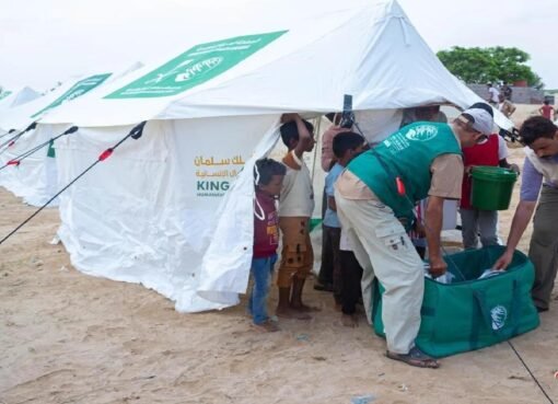 فضيحة فساد جديدة تهز مساعدات اليمن: مافيا بيع المساعدات تدعمها جهات نافذة