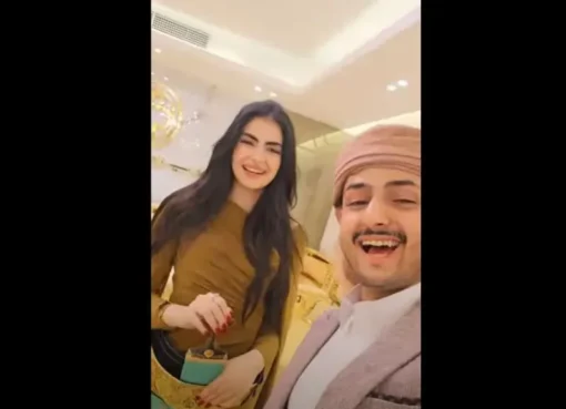 شهد الشمري تخطف الأنظار بارتدائها الجنبية اليمنية شهد الشمري تخطف الأنظار بارتدائها الجنبية اليمنية