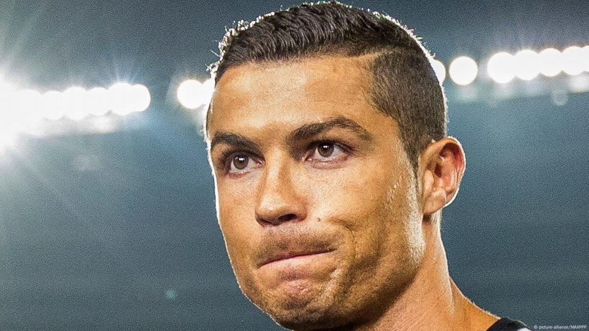 كريستيانو رونالدو يعلق على إمكانية عودته إلى ريال مدريد