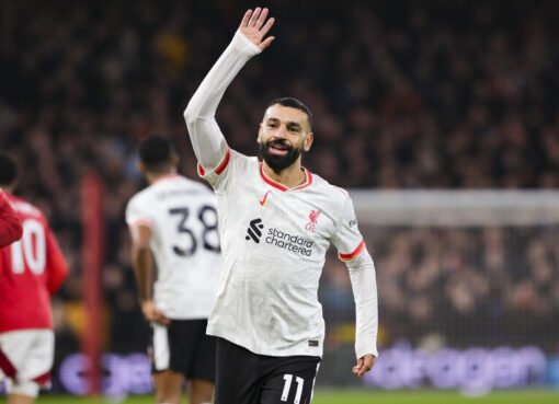 تقارير.. محمد صلاح على رادار الهلال السعودي