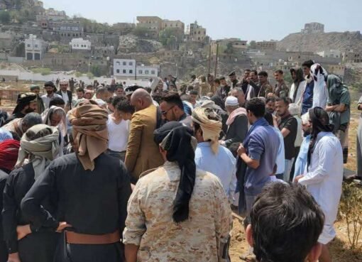 شاهد..تشييع جثمان والد الصحفية غدير الشرعبي..صورة