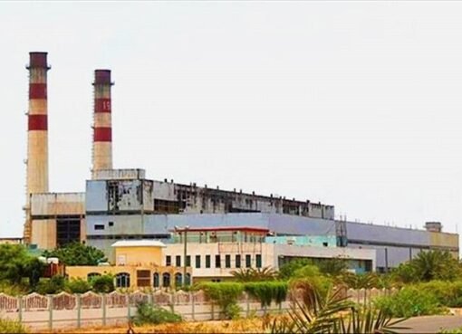 خبير نفطي يكشف عن حل وحيد لإنهاء  أزمة الكهرباء نهائيًا!!