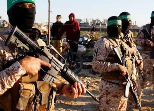 حركة حماس تعلن التخلي عن حكم قطاع غزة