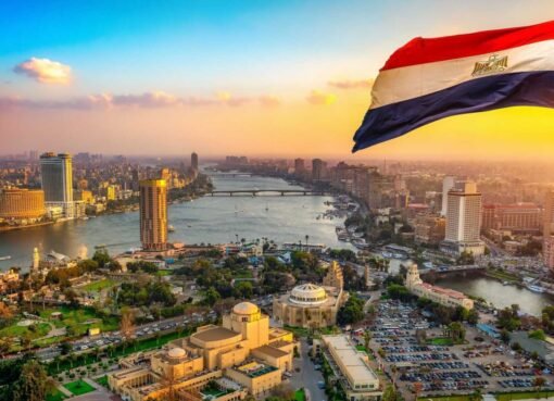 أول تعليق من التلفزيون المصري على نشر صحيفة إسرائيلية صورة السيسي مع الرئيس الإيراني الراحل رئيسي