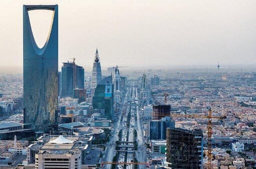 تسهيلات سعودية جديدة للمقيمين اليمنيين بالمملكة بينها الإعفاء من بعض رسوم الإقامة