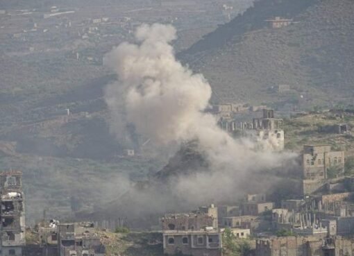 الحوثي يطلق قذيفتين على جبل صبر في تعز بالتزامن مع احتفالات ذكرى 11 فبراير