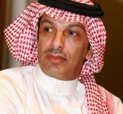 اعلامي سعودي كبير يفاجئ الجميع ويكشف عن سبب اهتمام المملكة بالملف اليمني