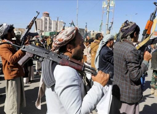 قبائل البيضاء تكسر اقوى تشكيلات الحوثيين العسكرية.. تفاصيل