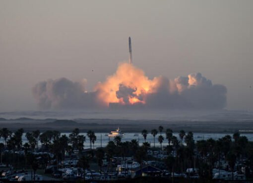 نفجار مركبة الفضاء "ستارشيب" التابعة لشركة "سبيس إكس" أدى توقف نحو 240 رحلة جوية..التفاصيل كاملة