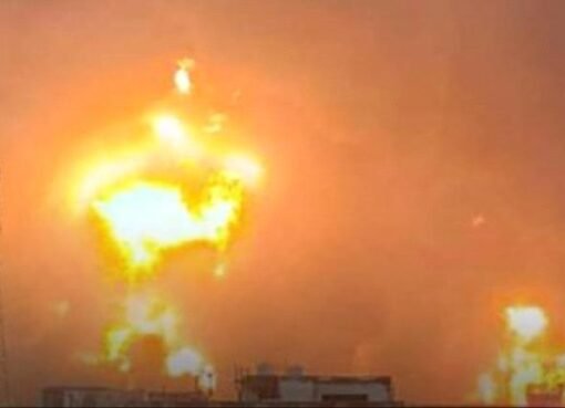 صحفي بارز  يكشف عن قرار اصدره ترامب يضع قيادات الحوثي هدفا مباشرا للضربات الجوية