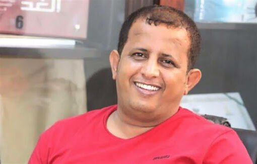 صحفي بارز: يكشف تفاصيل خطيرة عن الطائرة الحربية التي حلقت في سماء العاصمة عدن