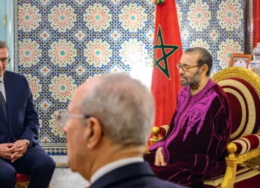 أول تعليق رسمي بشأن صحة ملك المملكه.. والكشف عن نوع العملية الجراحية التي أجريت له