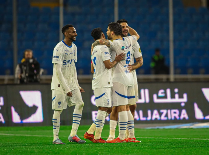 الهلال يتخطى الفيحاء بهدفين نظيفين في الدوري