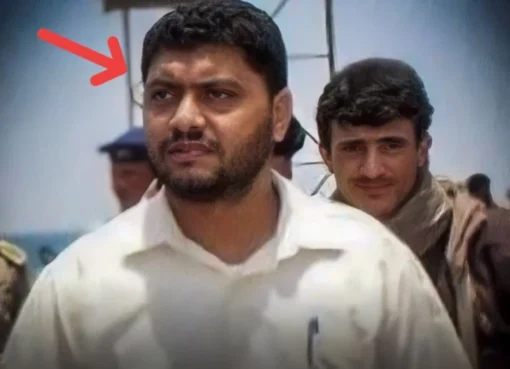 إصابة المدبر للهجمات البحرية لدى الحوثيين " منصور السعادي" بقصف أميركي.. والكشف عن أبرز المعلومات عنه