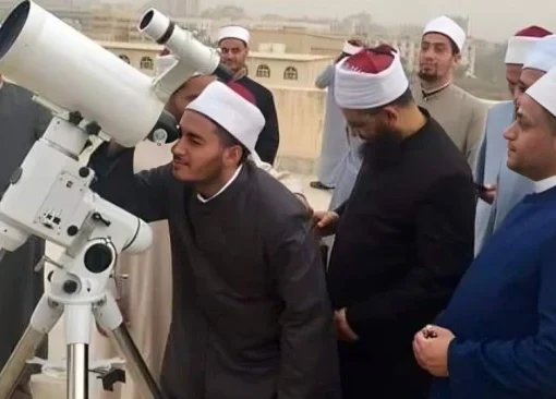 دوله عربيه تعلن الاثنين 31 مارس أول أيام عيد الفطر