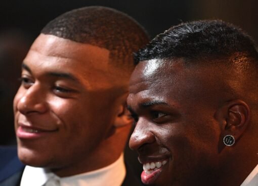 كيف يقارن مبابي وفينيسيوس في أدائهم هذا الموسم؟