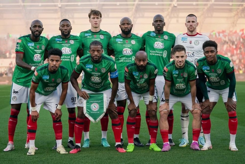 المنتخب السعودي يواجه اختباراً صعباً بغياب 10 لاعبين أمام اليابان