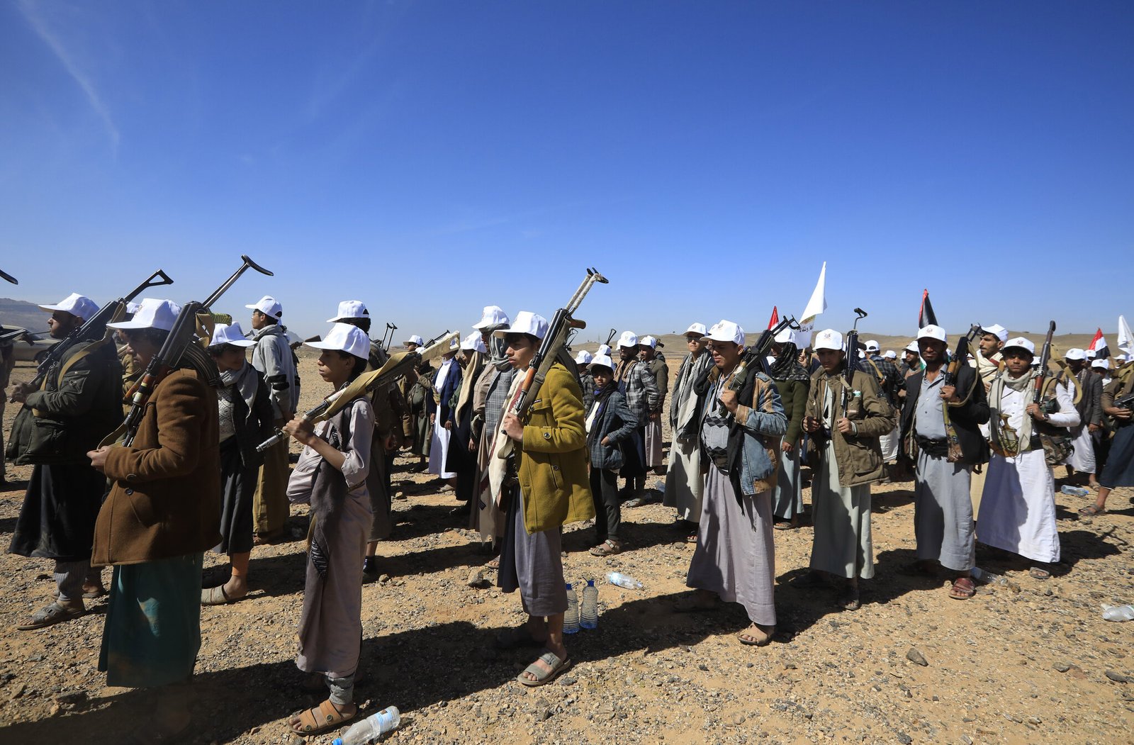 الحوثيون يعرضون دعمًا عسكريًا للحكومة السورية ضد الاحتلال الإسرائيلي