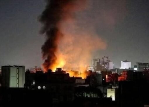 غارات أمريكية مكثفة تستهدف مواقع حوثية حساسة في صنعاء..تفاصيل