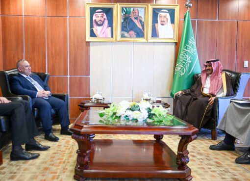 سفير سعودي يتحدث عن آخر تطورات خارطة طريق السلام في اليمن