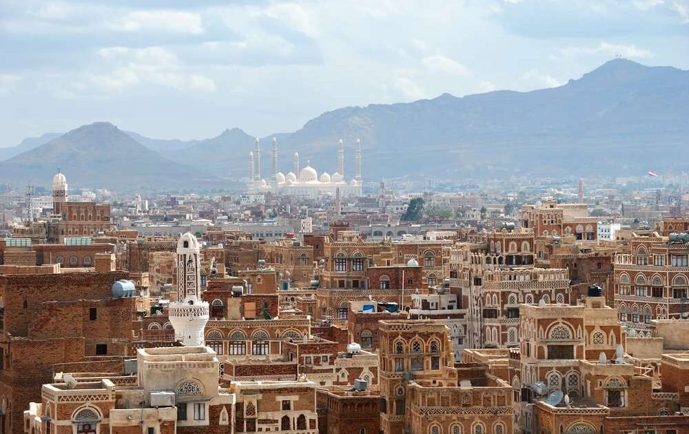صحفي يمني يكشف عن طريقة موت عبد الملك الحوثي
