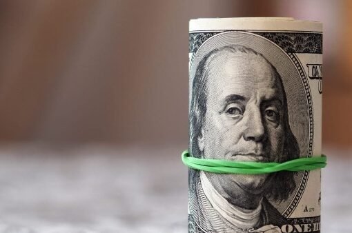 تغير جديد ومفاجئ في اسعار صرف الريال اليمني مقابل الدولار والريال السعودي اول ايام عيد الفطر المبارك تغير جديد ومفاجئ في اسعار صرف الريال اليمني مقابل الدولار والريال السعودي اول ايام عيد الفطر المبارك