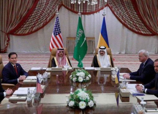 وزير الدفاع الأوكراني يكشف عن نتائج المحادثات مع الولايات المتحدة في الرياض