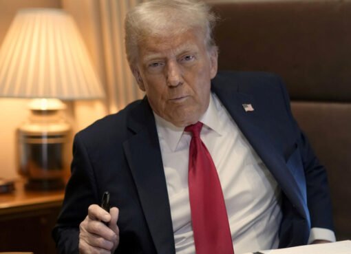 تعرف على الوعد الذي قطعه ترامب للمحافظين الأمريكيين بشأن "مشروع اليمن في 2025".. ومتى سيبدأ في تنفيذه؟      