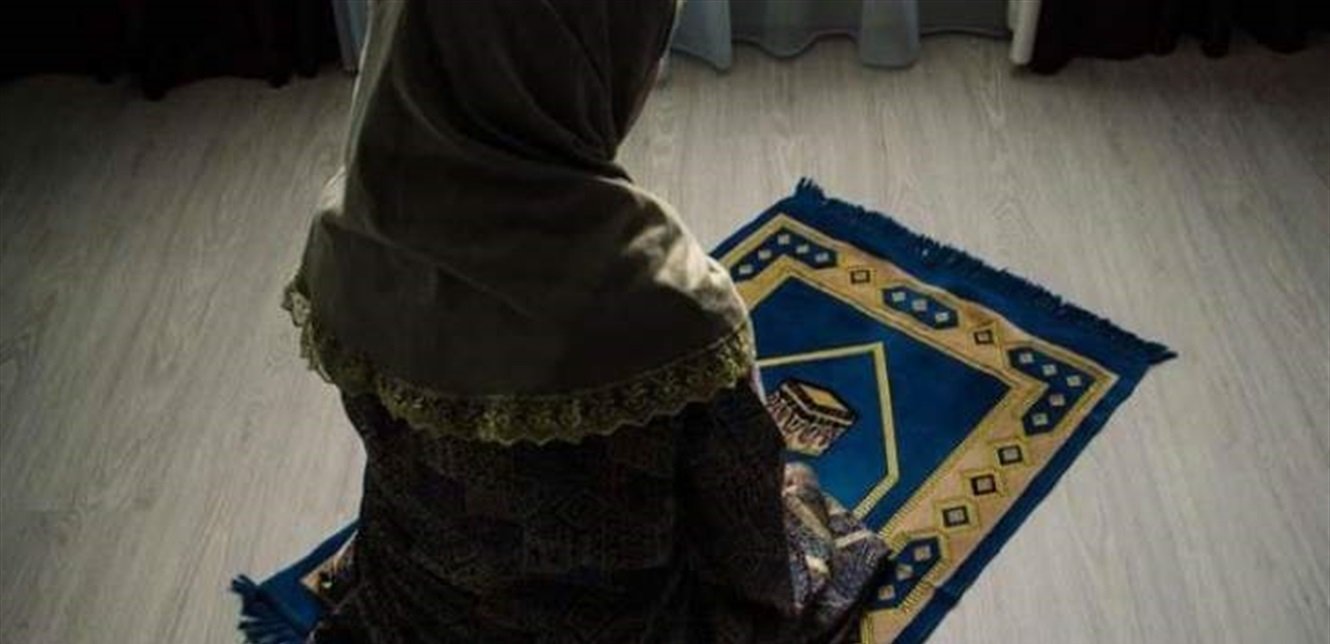 مفاجأة في إيران: فنانة شهيرة تعلن إسلامها وتشكر القرآن!