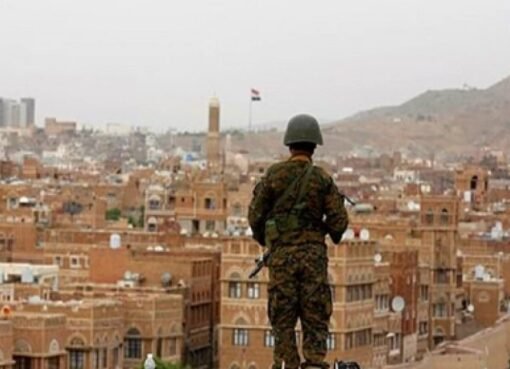 مسؤول في الحكومة الشرعيه يؤكد دخول القوات الحكومية صنعاء في هذا الموعد