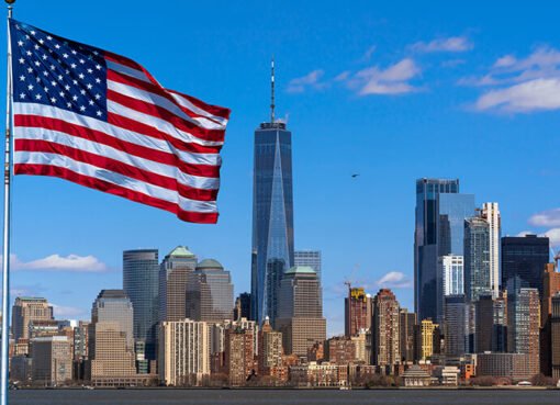 فئة جديدة وواسعة من اليمنيين صاروا ممنوعين رسمياً من السفر ودخول أمريكا بعد اليوم