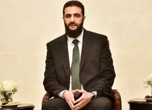 أحمد الشرع ي اتخذ قرارًا مصيريًا في وقت حرج