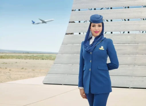 مضيفة طيران سعودية تكشف عن إجراء غير متوقع لضمان سلامة الركاب