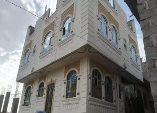 انهيار غير مسبوق في أسعار الأراضي والعقارات بصنعاء: عرض منازل فخمة في صنعاء بأسعار مذهلة