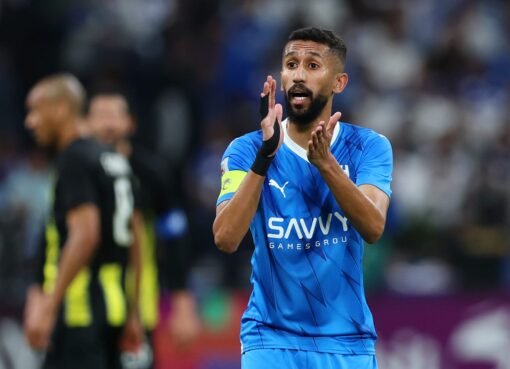 هوية الهلال في مهب الريح بعد رحيل هذا الأسطورة!