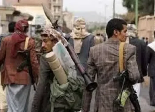 "صنعاء تحت النار: صراع حوثي يكشف انقسامات داخلية تهدد استقرار الجماعة