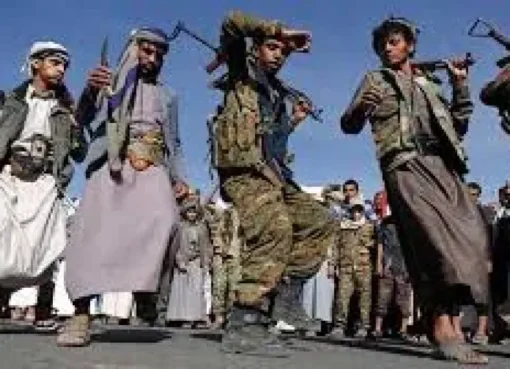 صنعاء تحت قبضة الحصار الداخلي: معاناة متفاقمة وصوت صحفي يكشف المستور