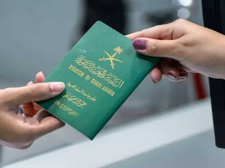 السعودية تكشف الفئات المستثناة من رسوم المرافقين في 2025: تفاصيل القرار الجديد