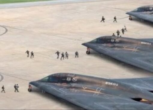 تحت نيران القنابل الخارقة.. قيادات حوثية في سباق مع الزمن للنجاة